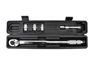Klucz dynamometryczny 1/2"  28-210Nm + nasadki i przedłużka Geko